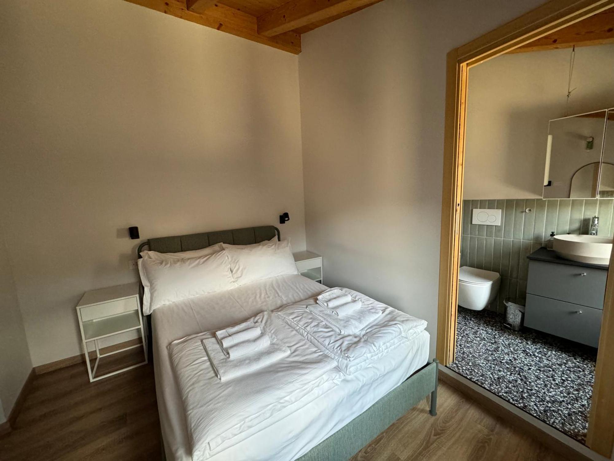 Locanda Via Priula Morbegno Cameră foto